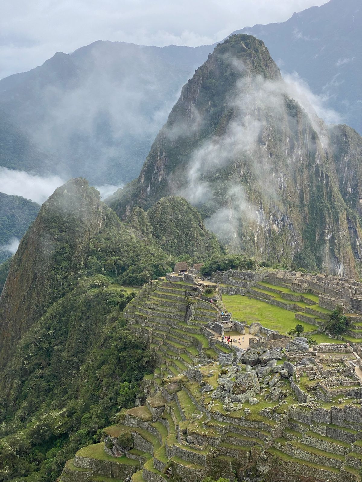 Caminos de Altura: Conquistando el Salkantay hacia Machu Picchu